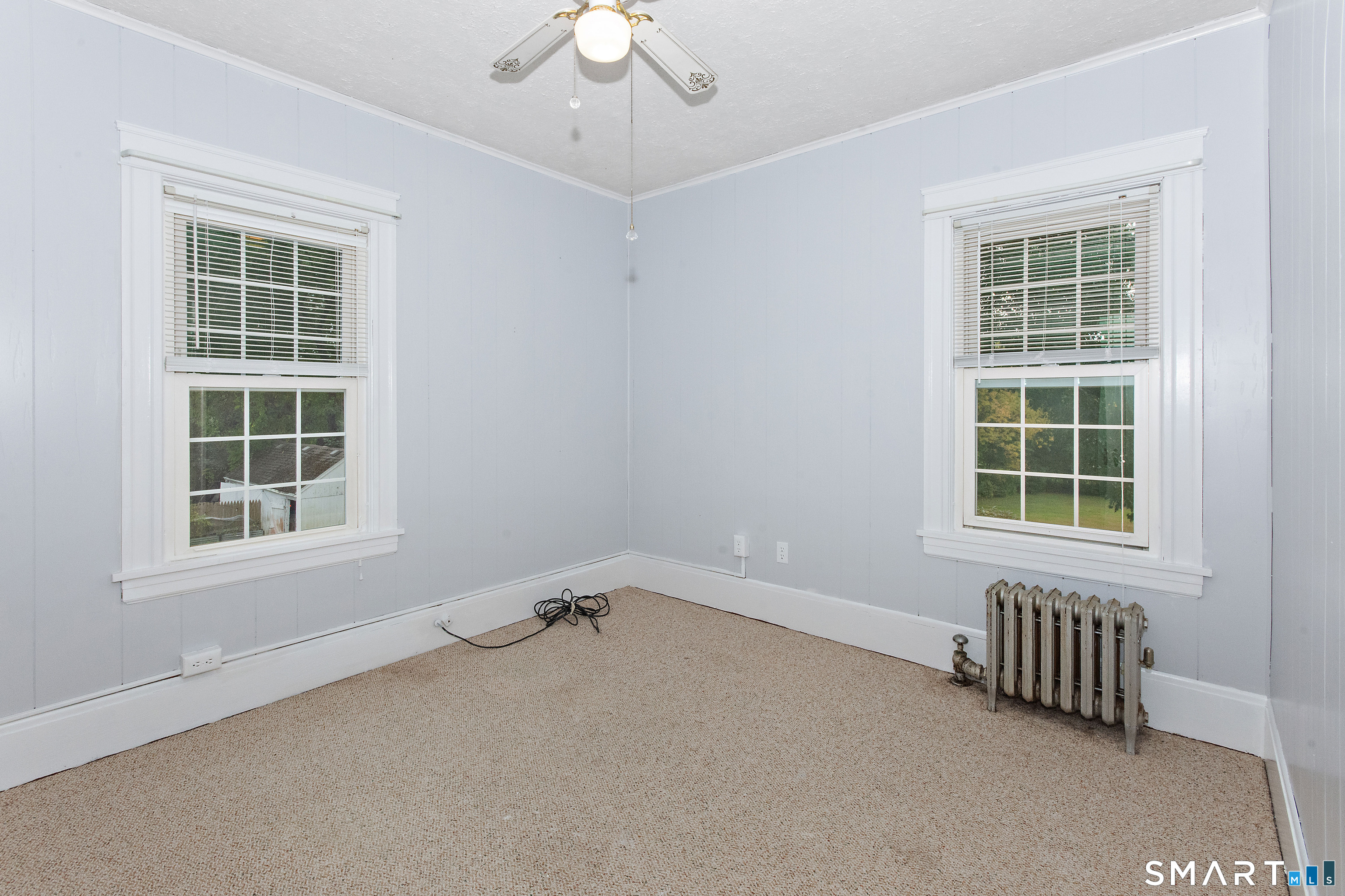 9 Floral Avenue Thompson CT 06255