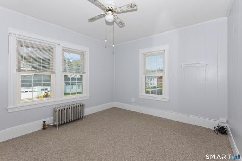 9 Floral Avenue Thompson CT 06255