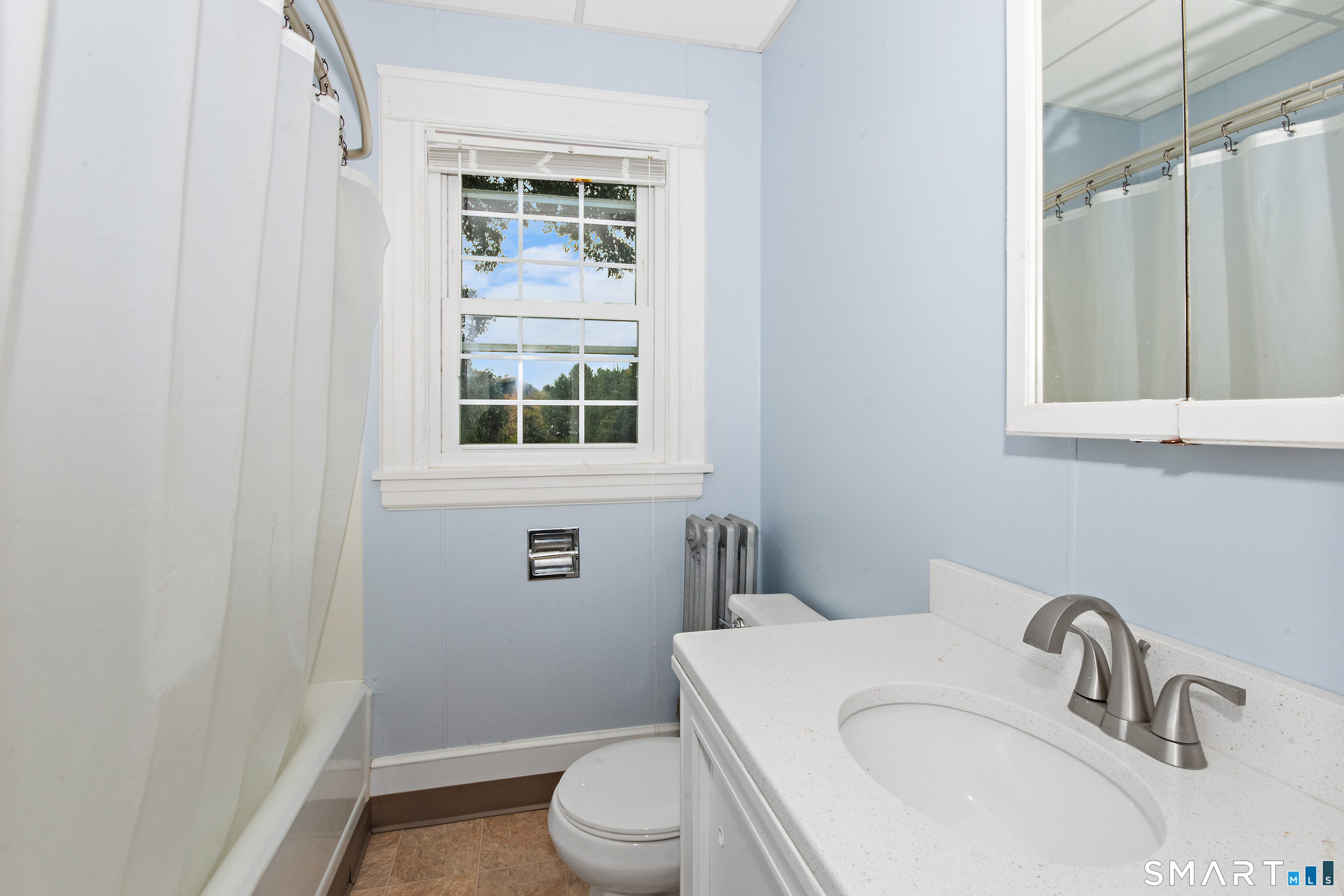 9 Floral Avenue Thompson CT 06255