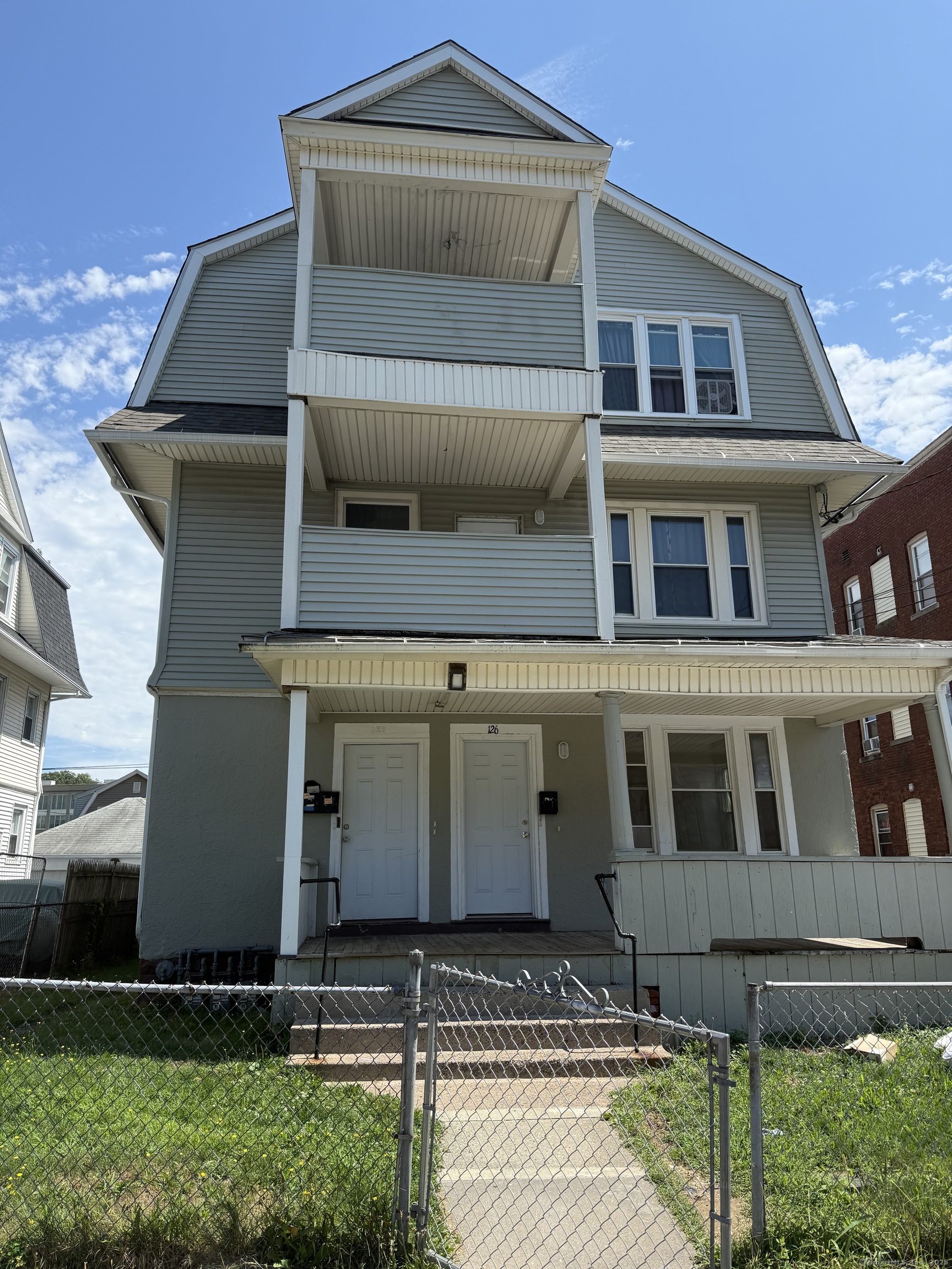 126 Adams Street Hartford CT 06112