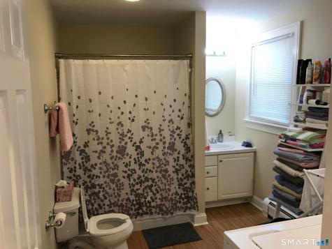 46 Oakland Street Bristol CT 06010