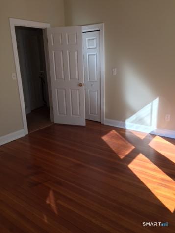 46 Oakland Street Bristol CT 06010