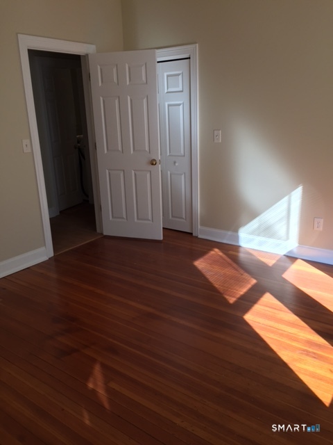 46 Oakland Street Bristol CT 06010