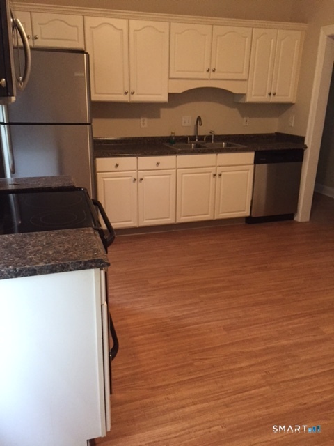 46 Oakland Street Bristol CT 06010