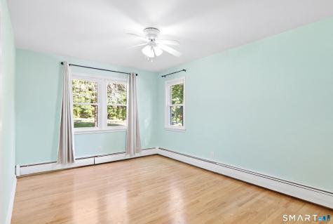 124 Pulaski Highway Ansonia CT 06401
