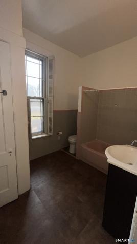 49 Edgewood Way New Haven CT 06515