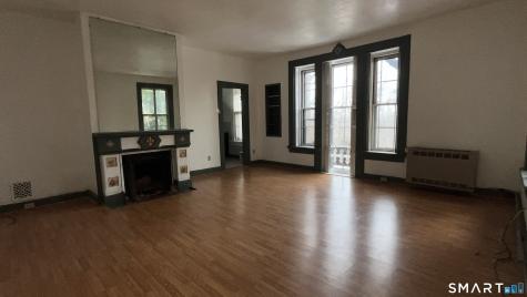 49 Edgewood Way New Haven CT 06515