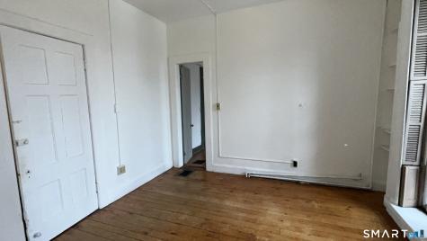 49 Edgewood Way New Haven CT 06515