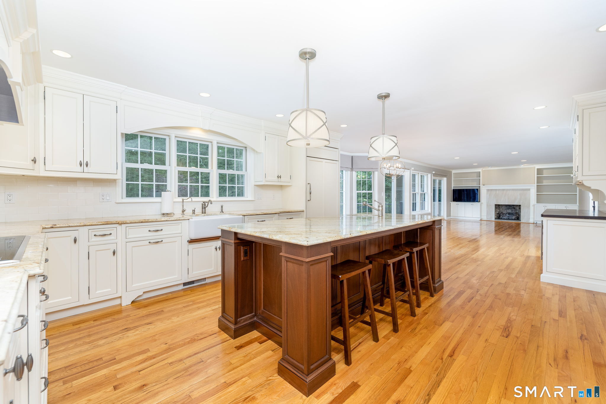 11 Silo Hill Madison CT 06443