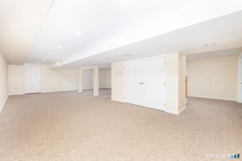 11 Silo Hill Madison CT 06443