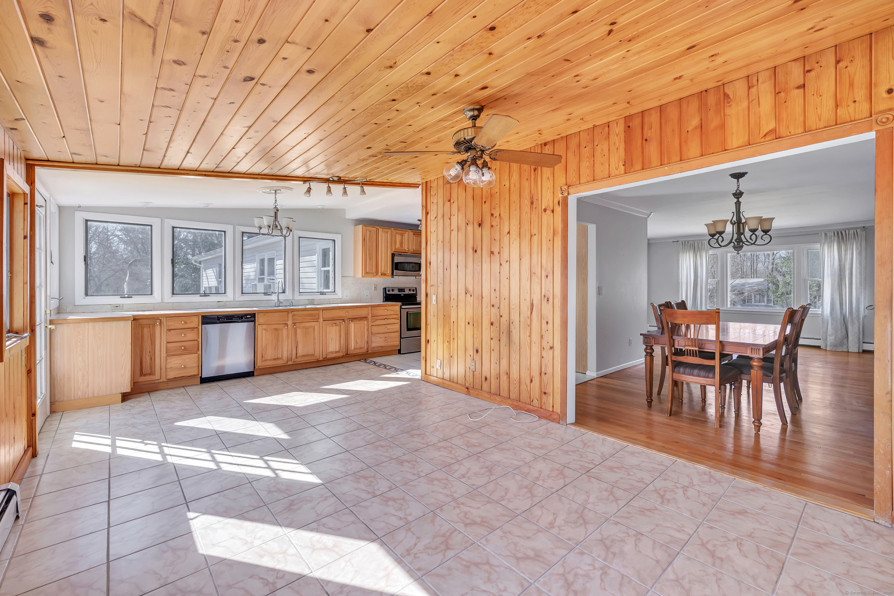 49 Sunrise Circle Shelton CT 06484