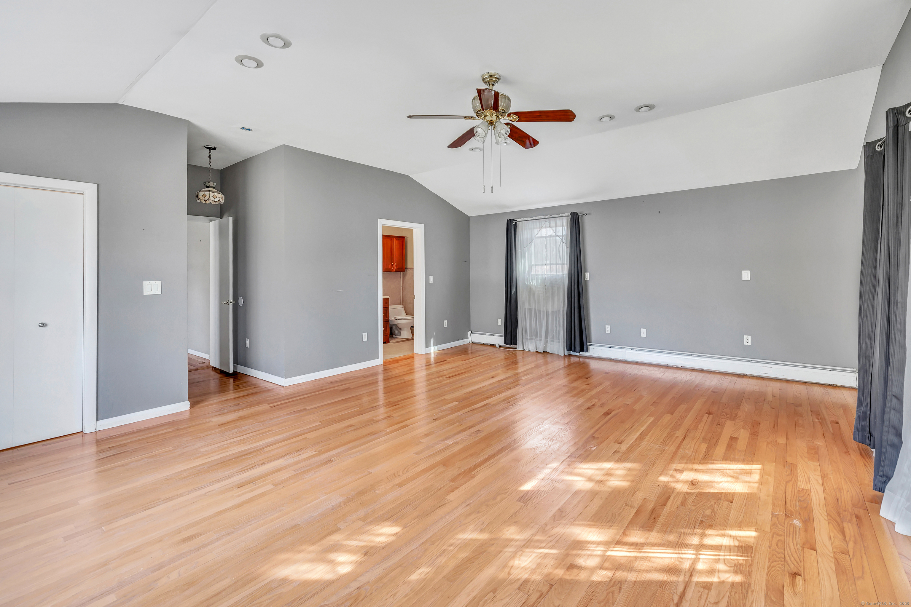 49 Sunrise Circle Shelton CT 06484