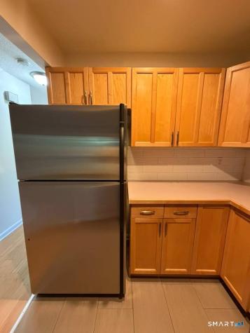 75 Leslie Road Bridgeport CT 06606