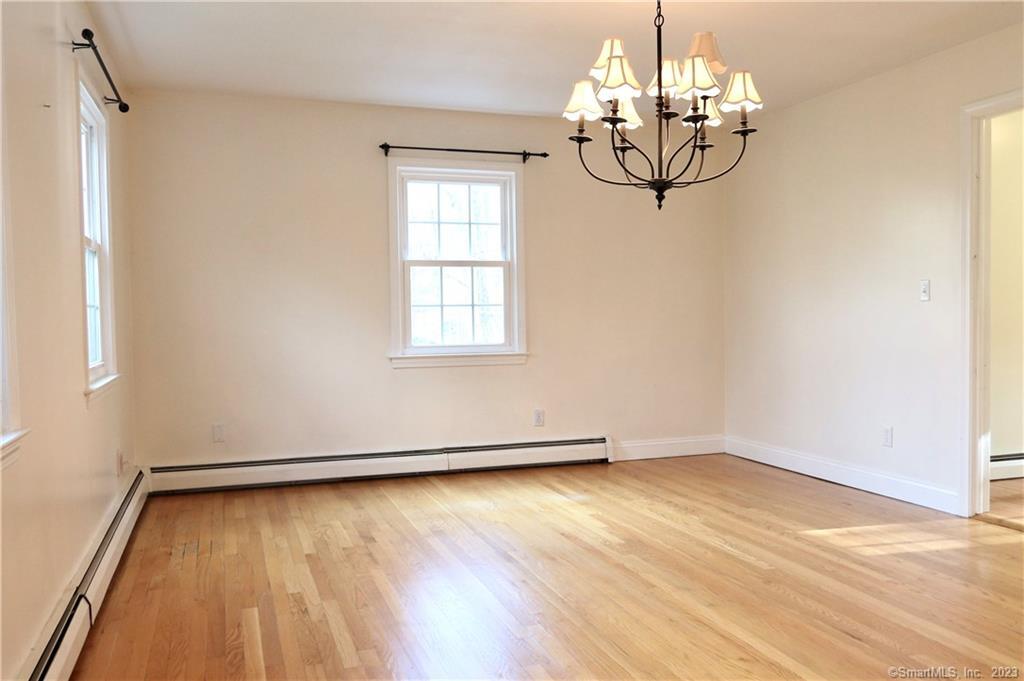 16 Dawn Lane Ridgefield CT 06877