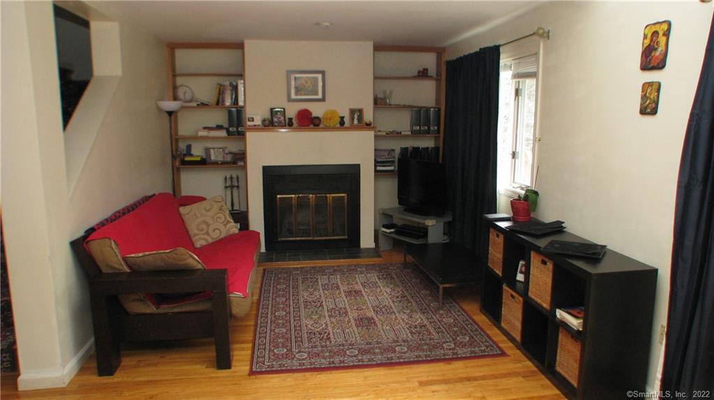 144 Courtyard Lane Mansfield CT 06268