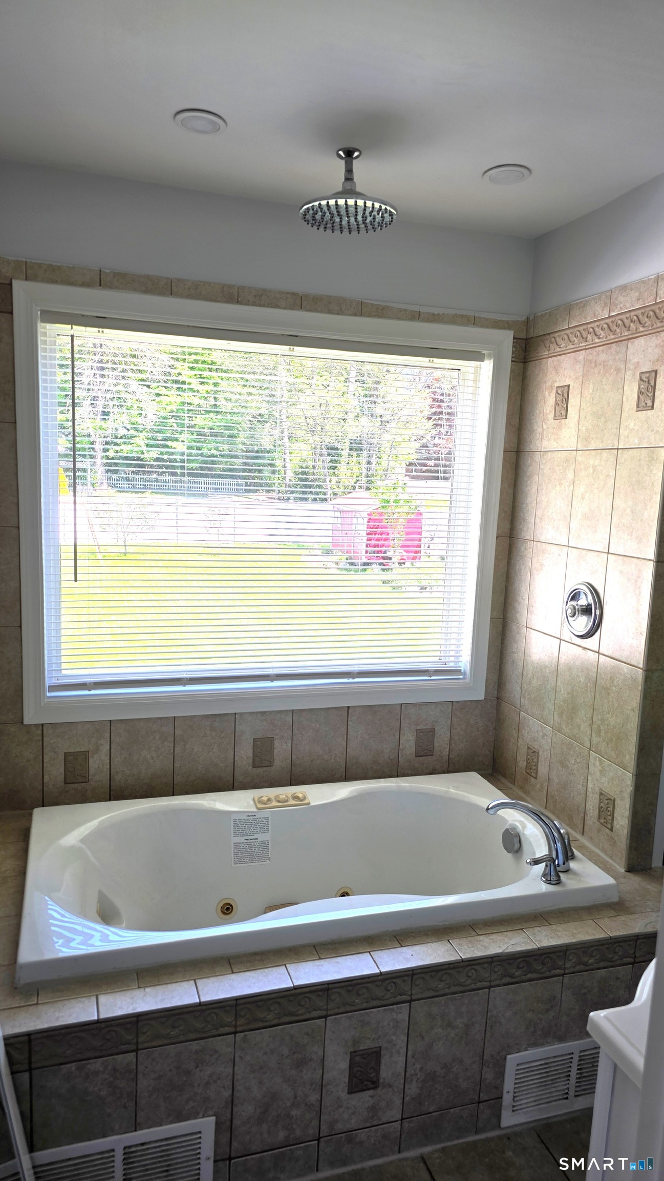 6170 Main Street Trumbull CT 06611