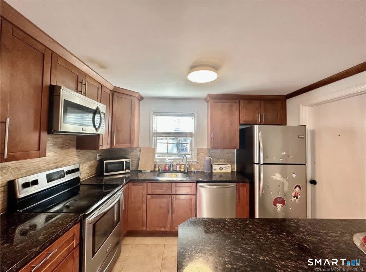 6 Grandview Drive Farmington CT 06032