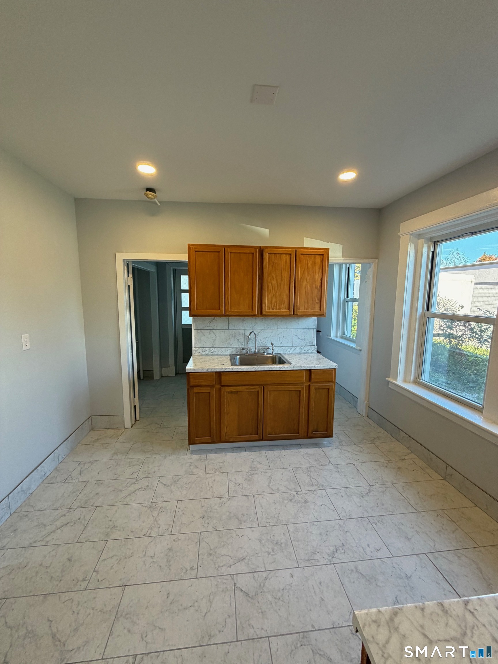 359 West Main Street New Britain CT 06052