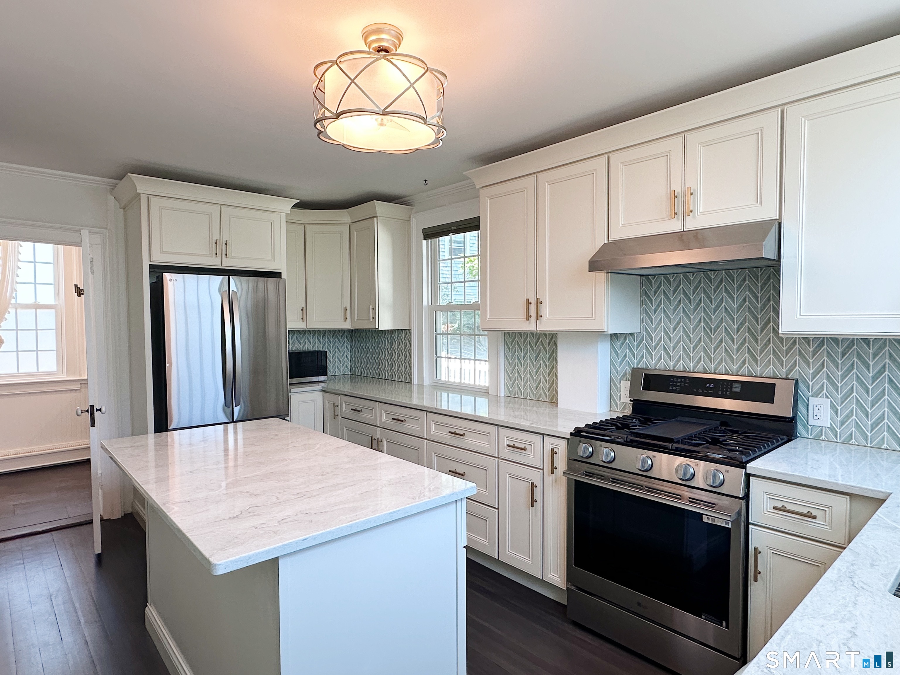 7 Forsyth Street Stonington CT 06355