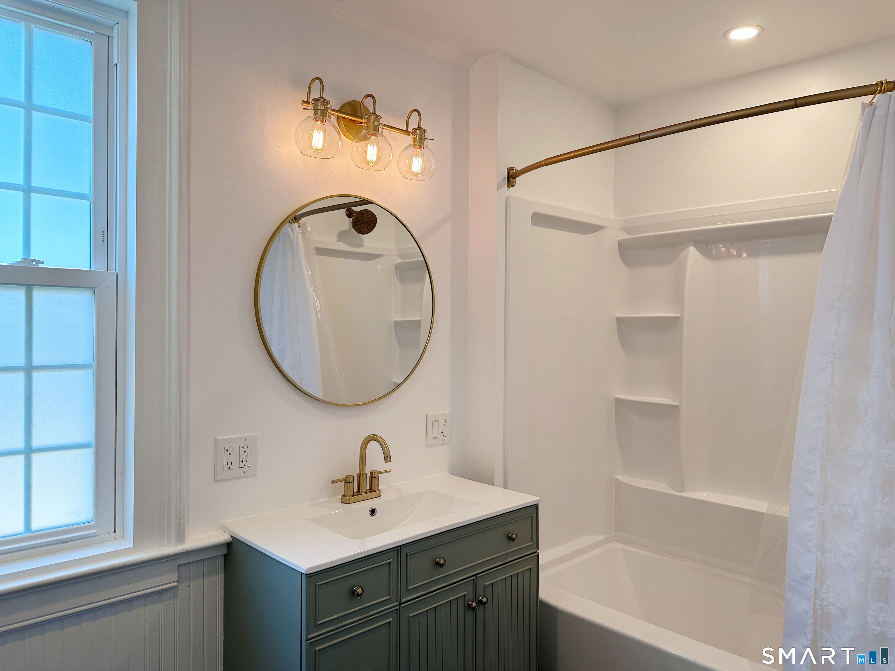 7 Forsyth Street Stonington CT 06355