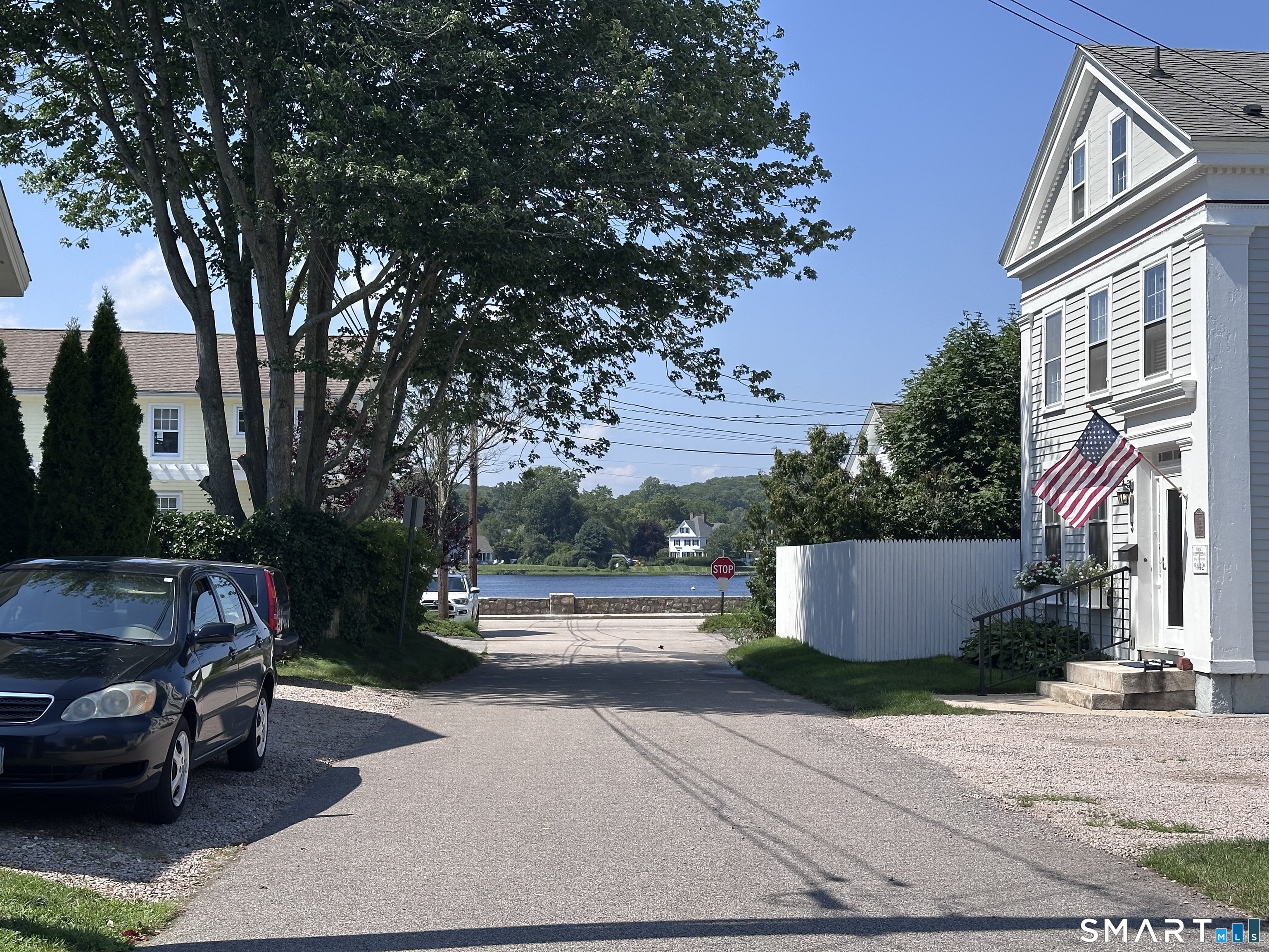 7 Forsyth Street Stonington CT 06355