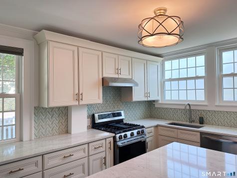 7 Forsyth Street Stonington CT 06355