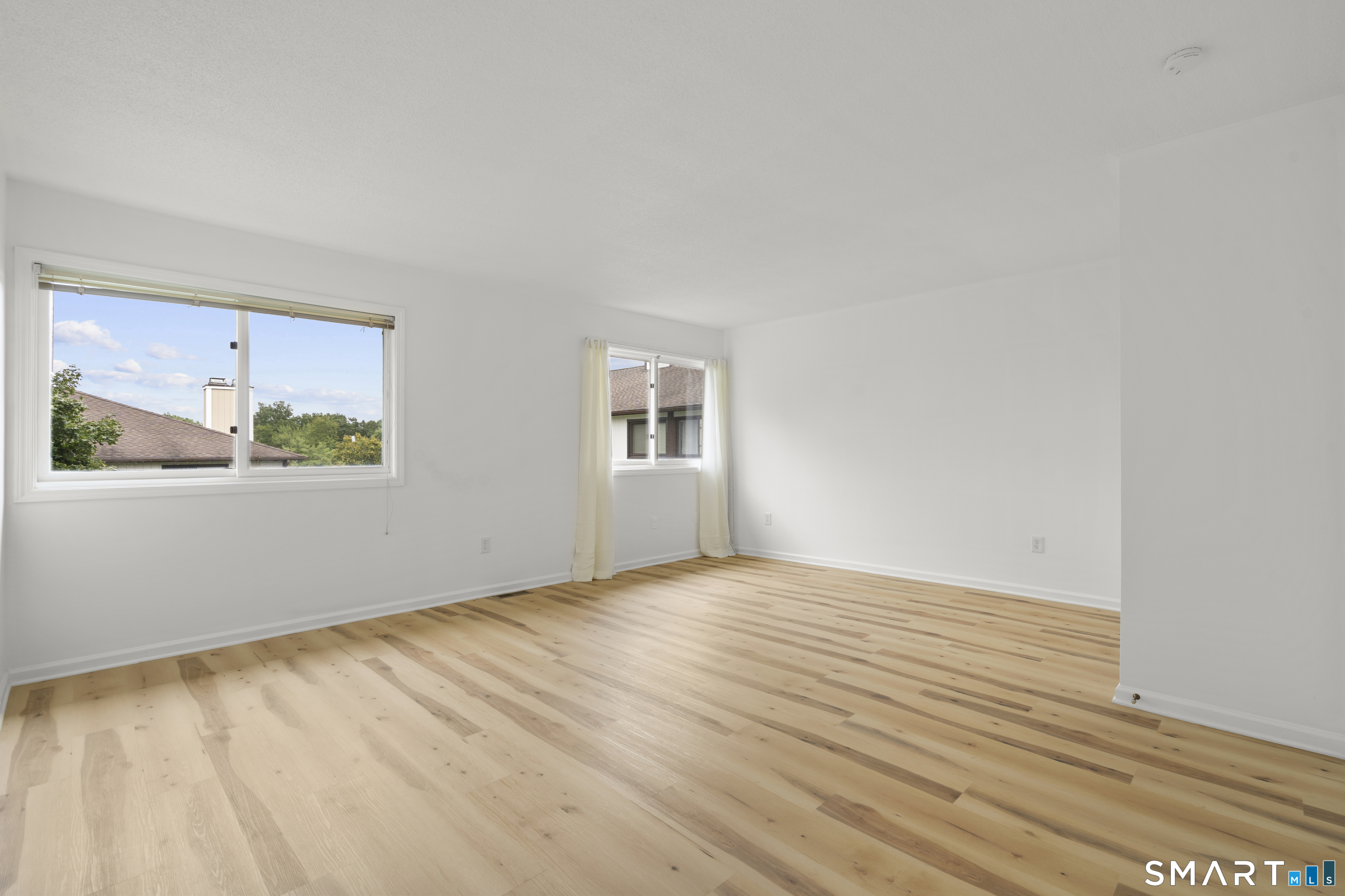 27 Crows Nest Lane Danbury CT 06810