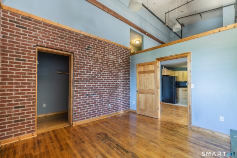 325 Myrtle Avenue Bridgeport CT 06604