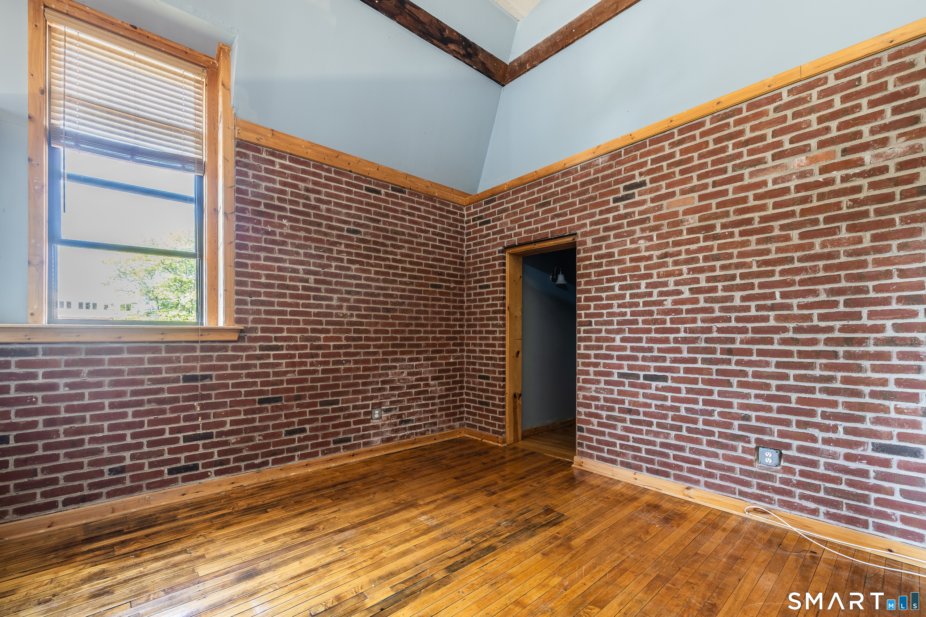 325 Myrtle Avenue Bridgeport CT 06604