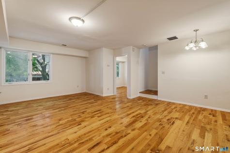 183 Livingston Place Bridgeport CT 06610