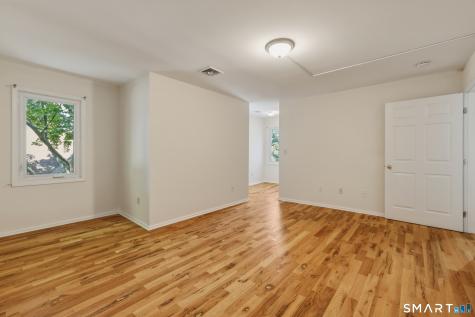 183 Livingston Place Bridgeport CT 06610