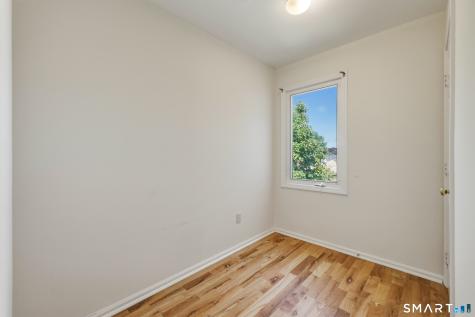 183 Livingston Place Bridgeport CT 06610