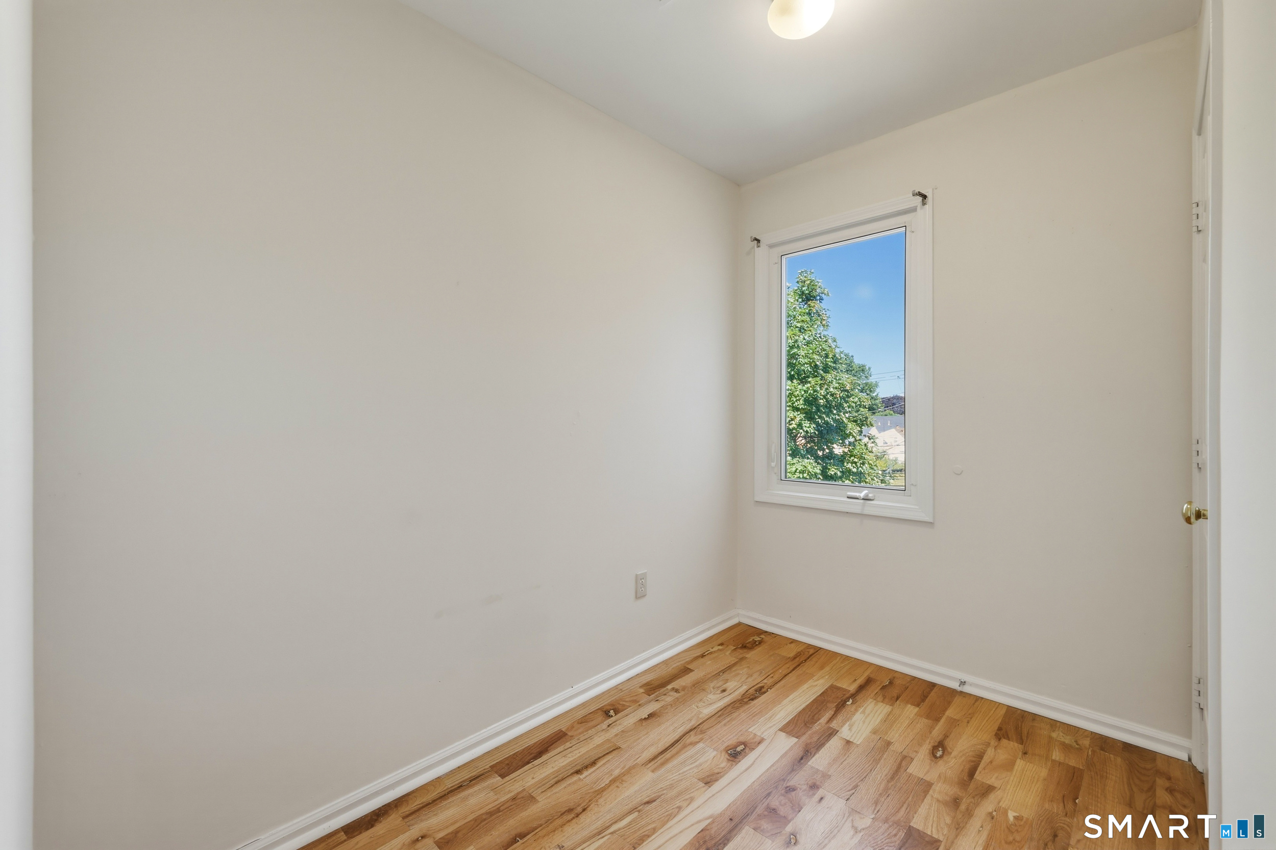 183 Livingston Place Bridgeport CT 06610