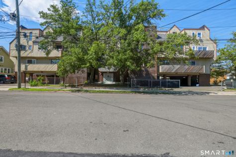 183 Livingston Place Bridgeport CT 06610