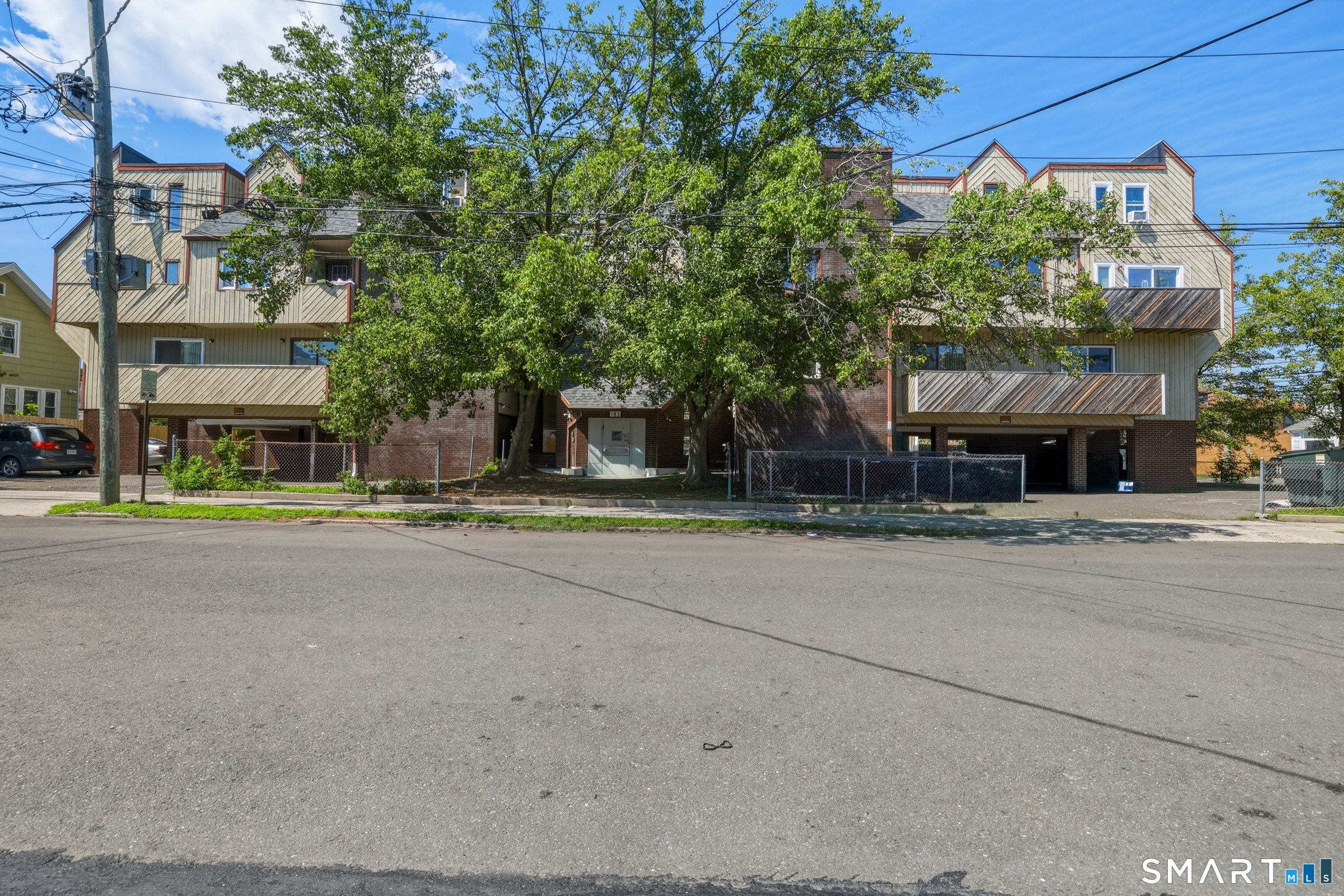 183 Livingston Place Bridgeport CT 06610