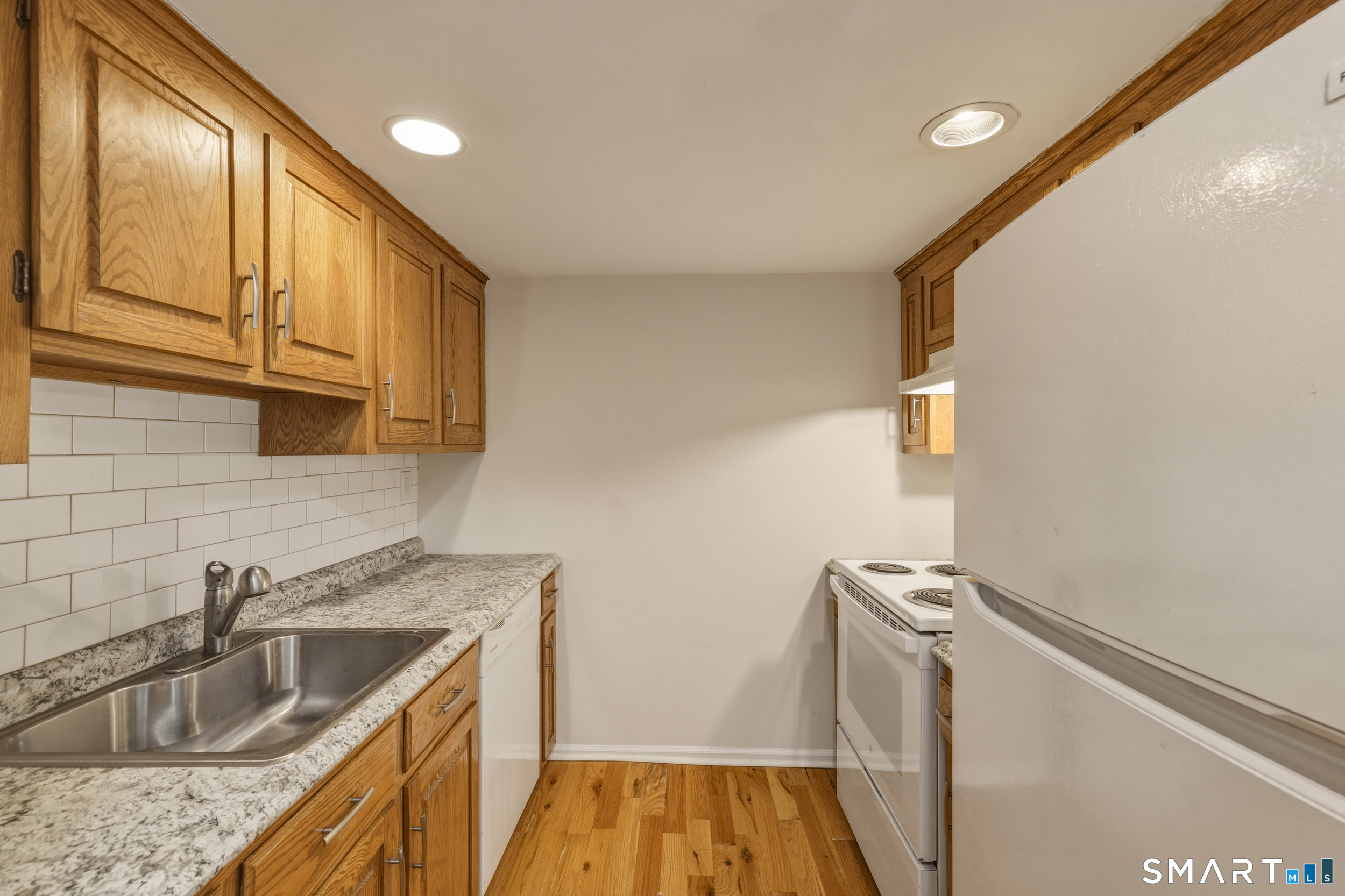 183 Livingston Place Bridgeport CT 06610
