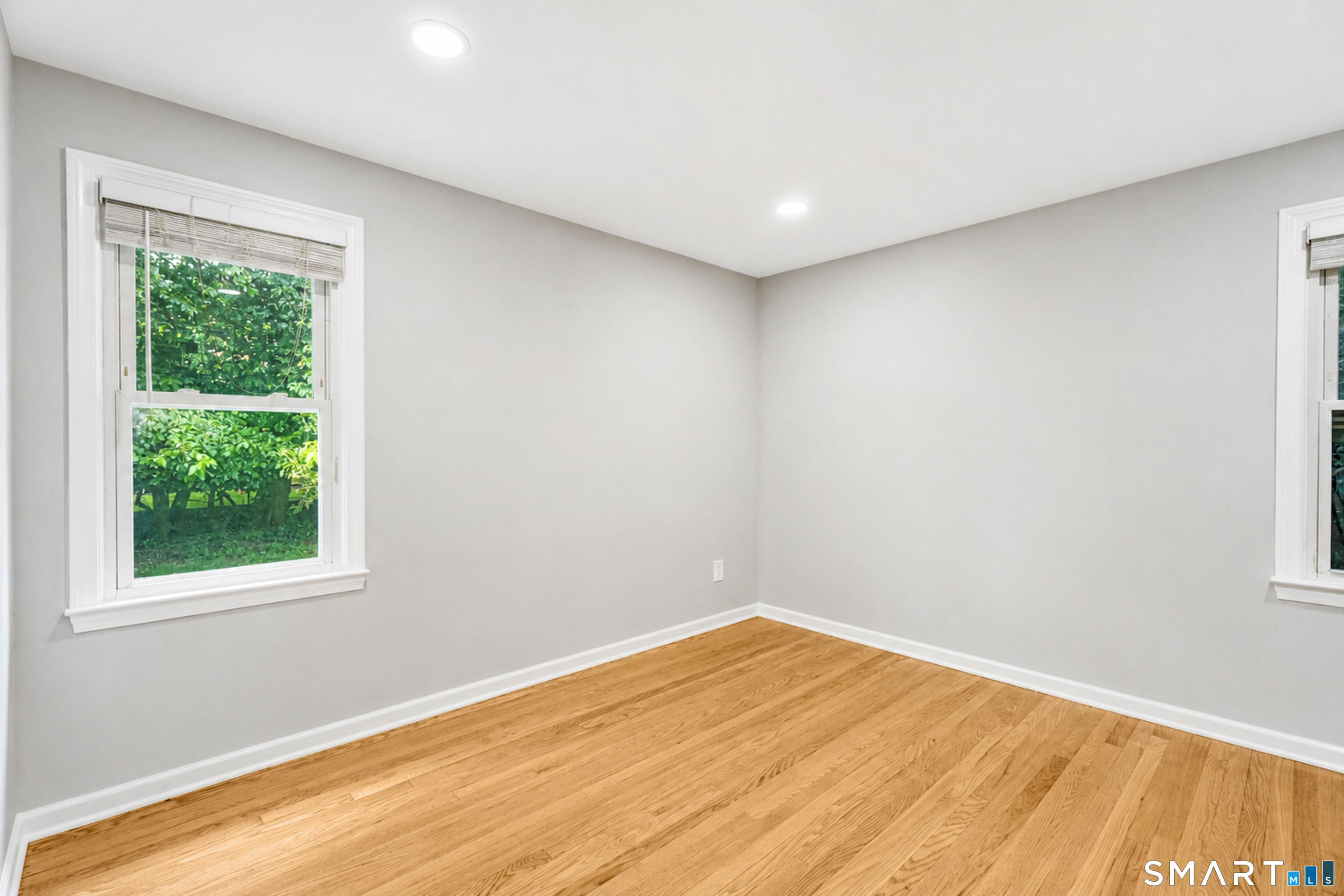 216 Country Road Fairfield CT 06824