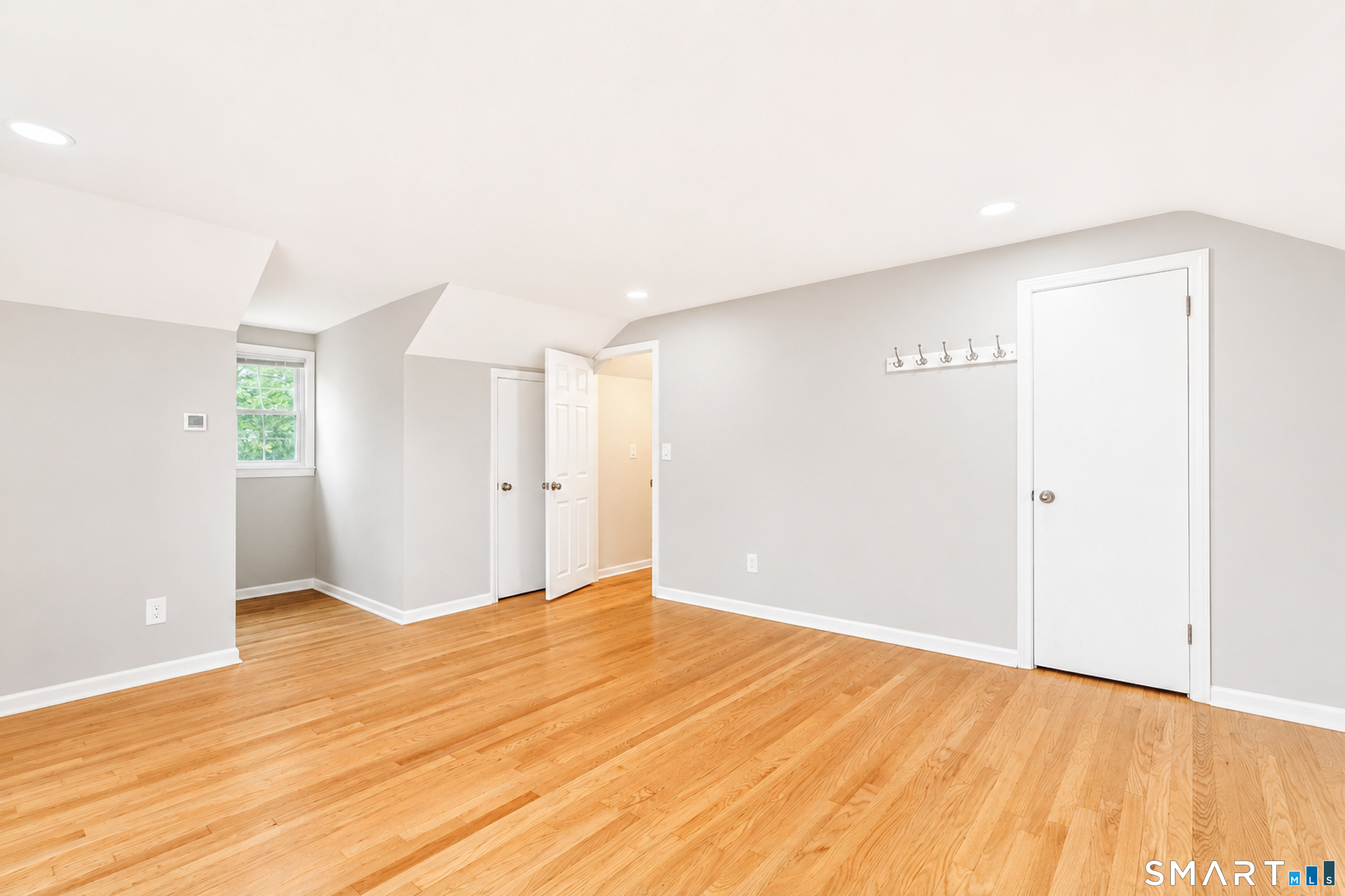 216 Country Road Fairfield CT 06824