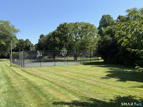127 Black Point Road East Lyme CT 06357
