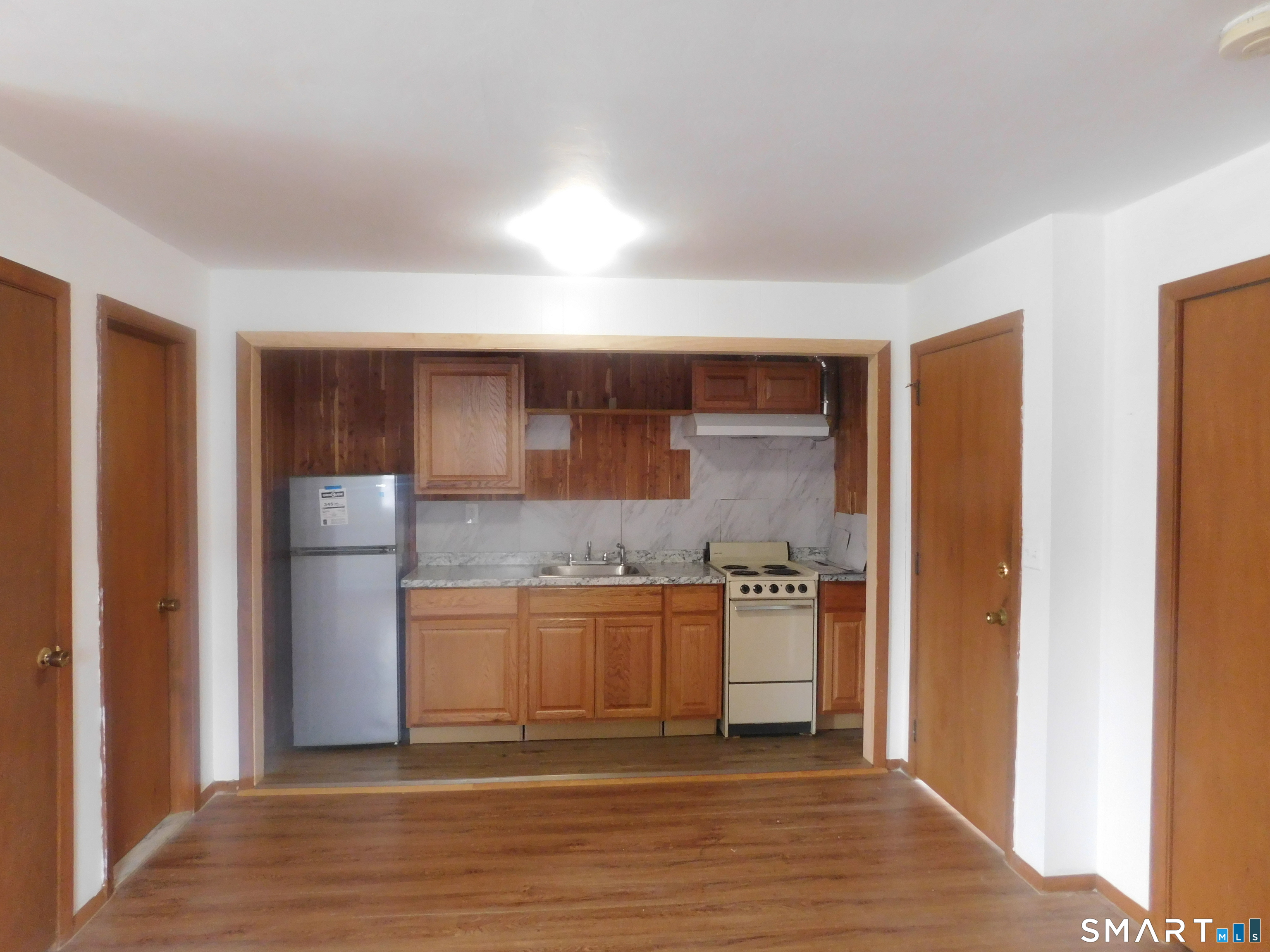 5 Larson Drive North Haven CT 06473