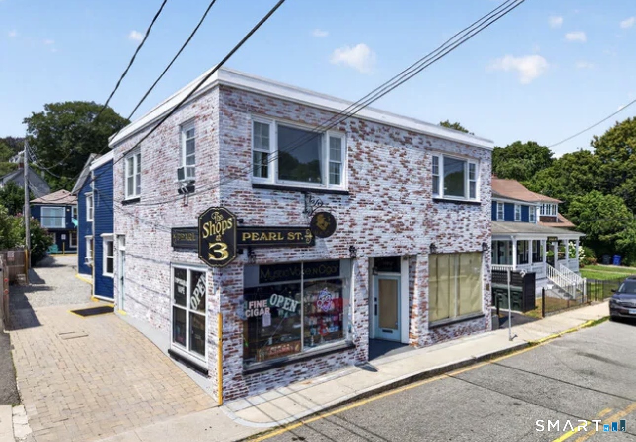 3 Pearl Street Groton CT 06355