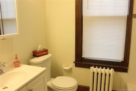 16 Woodland Street New Haven CT 06511