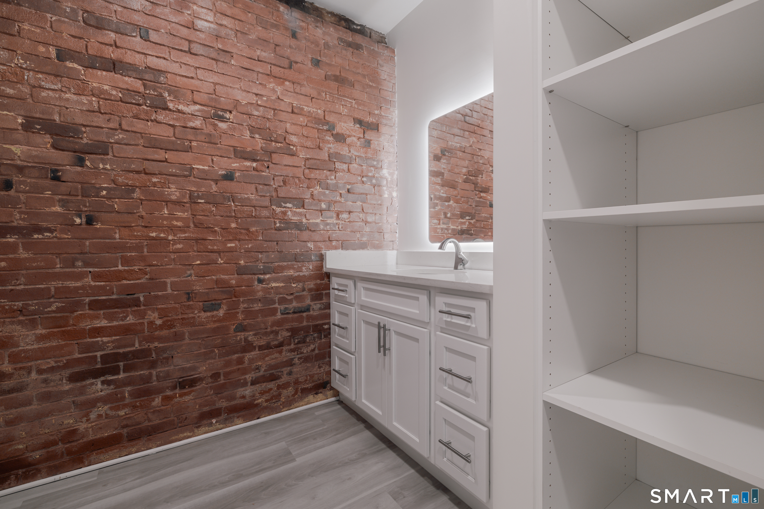 424 Main Street Middletown CT 06457