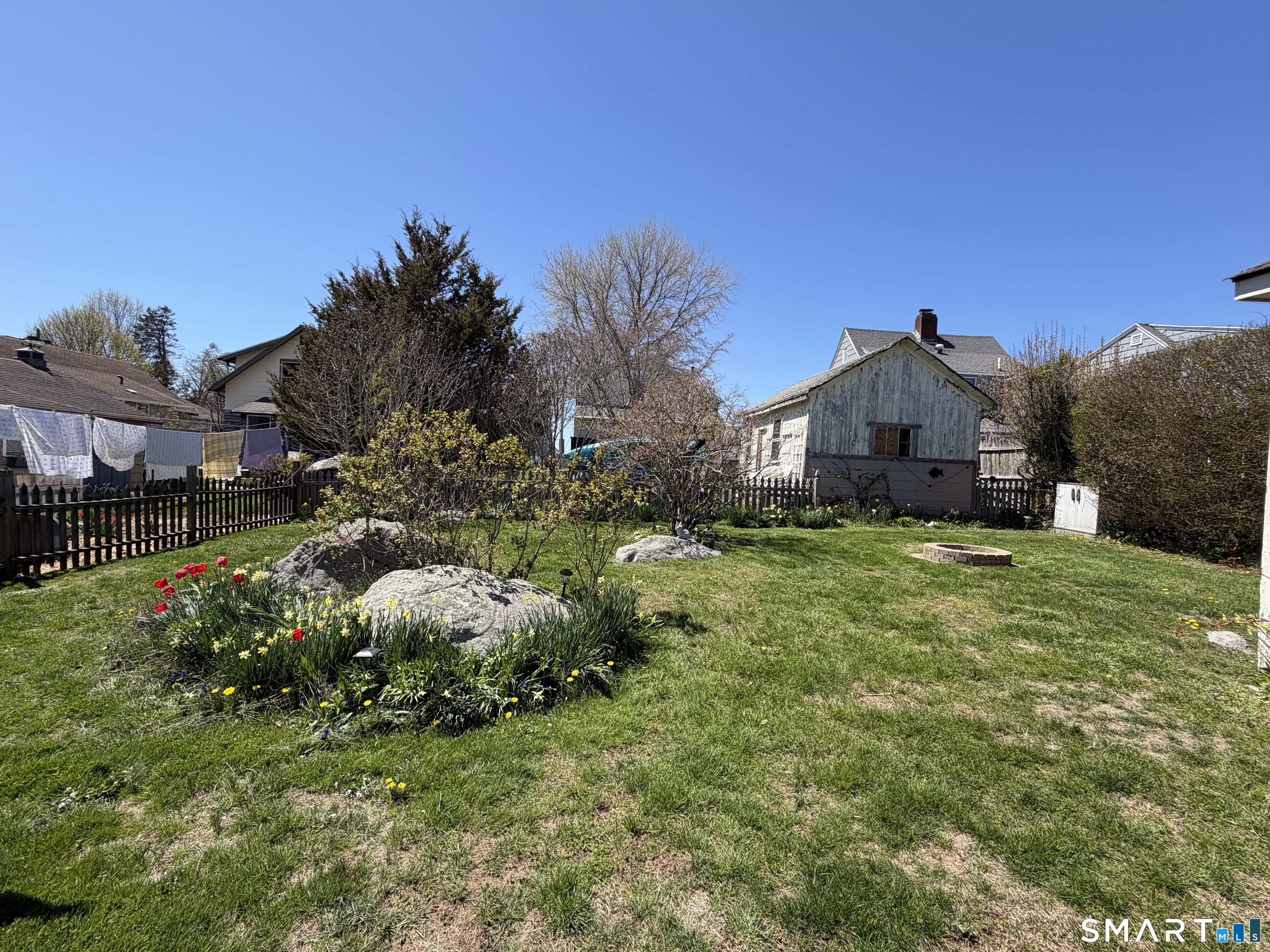 40 Ashworth Avenue Stonington CT 06378