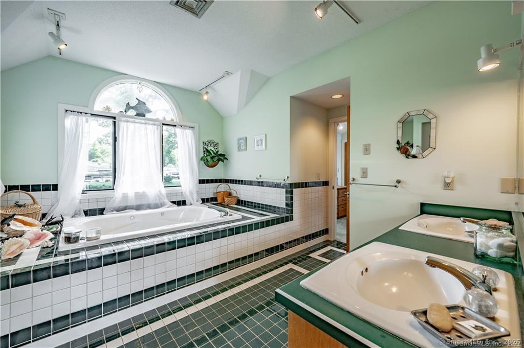 166 Old Colchester Road Salem CT 06420