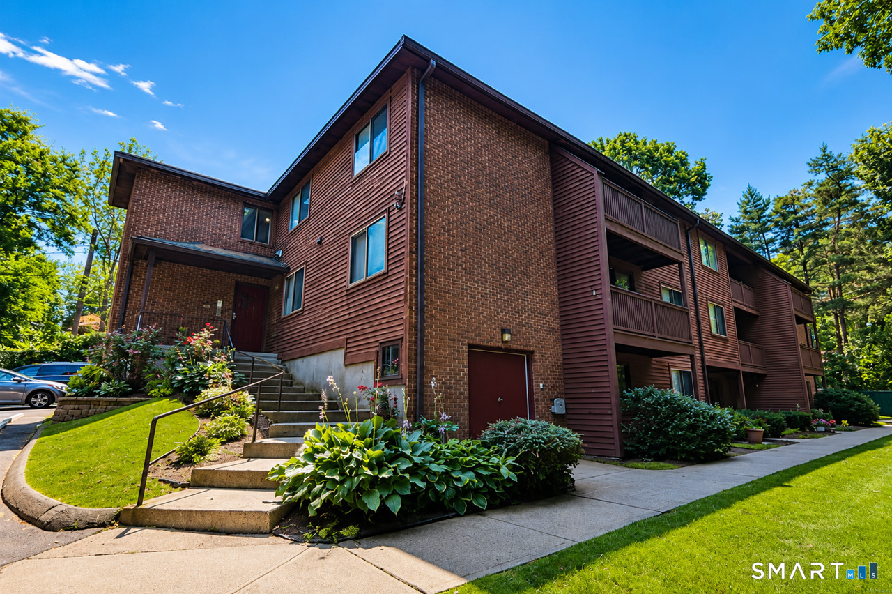 27 Harrison Street Meriden CT 06450