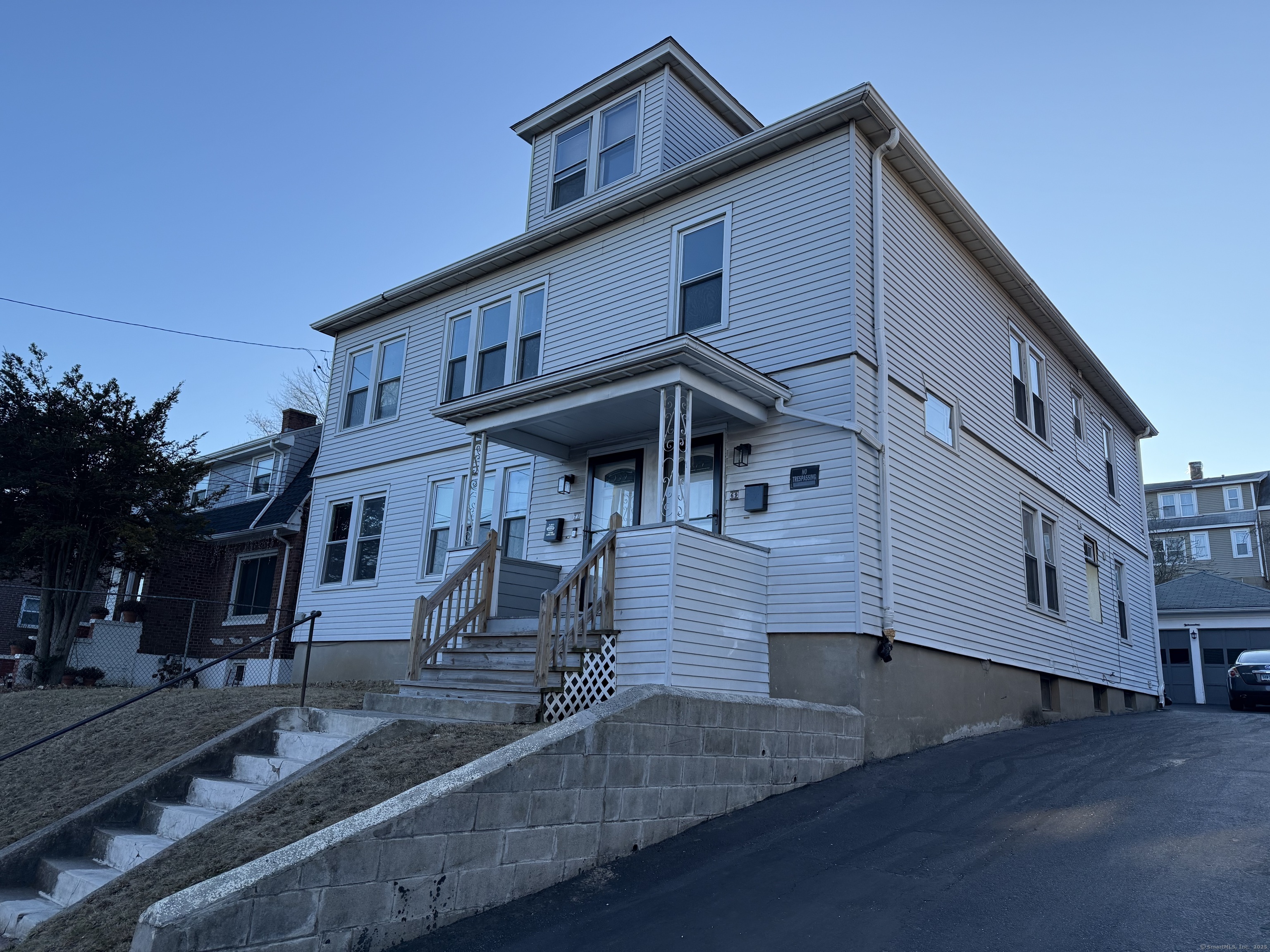 69-71 Newbury Street Hartford CT 06114