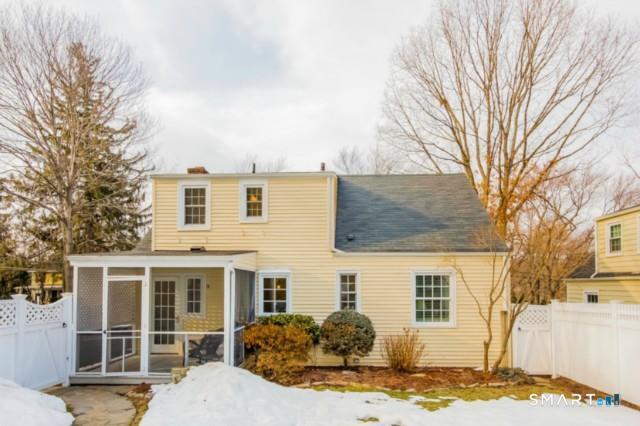 90 Linden Avenue Darien CT 06820