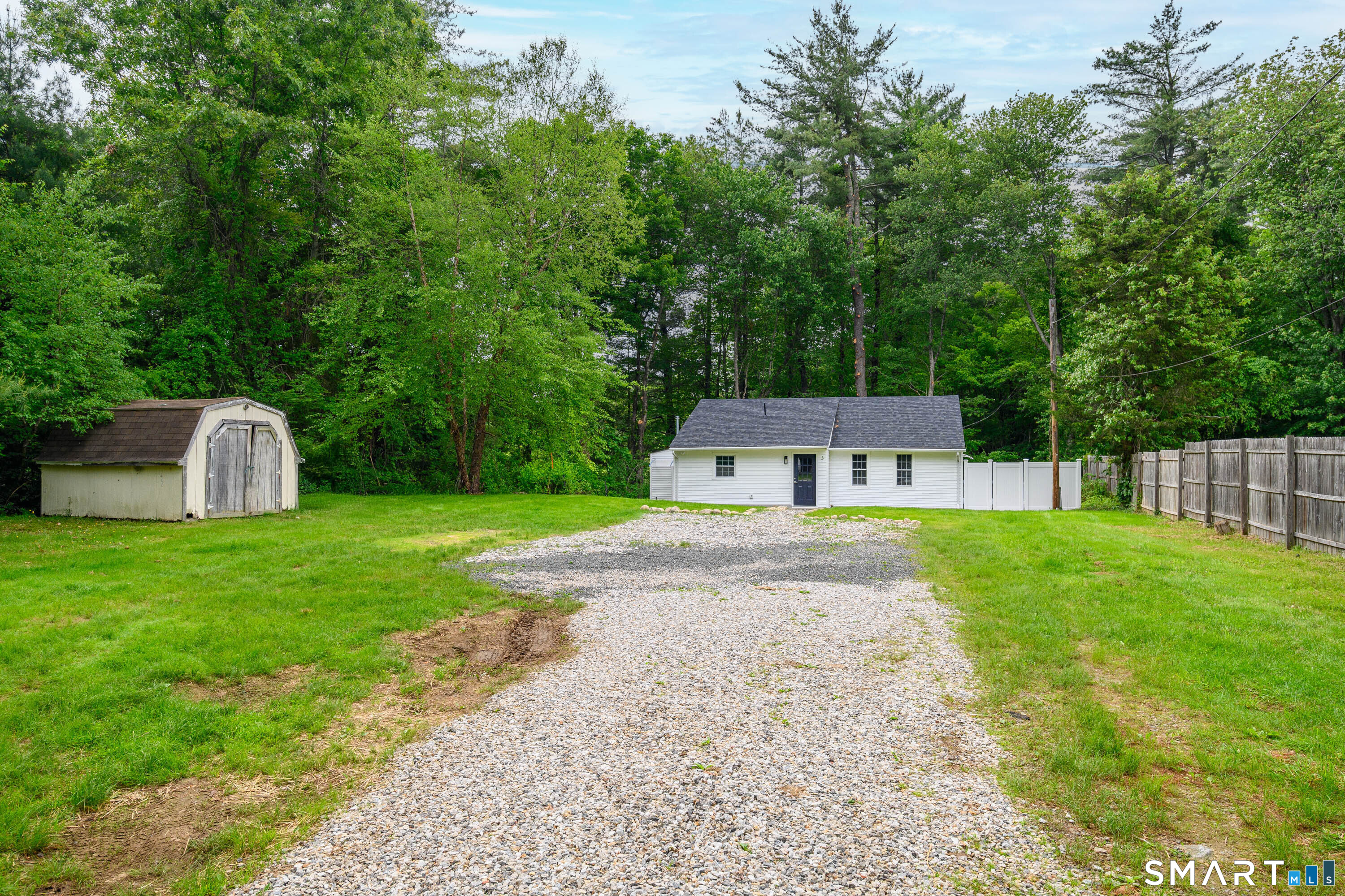 3 Botsford Hill Road Newtown CT 06470