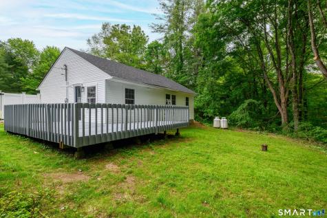 3 Botsford Hill Road Newtown CT 06470